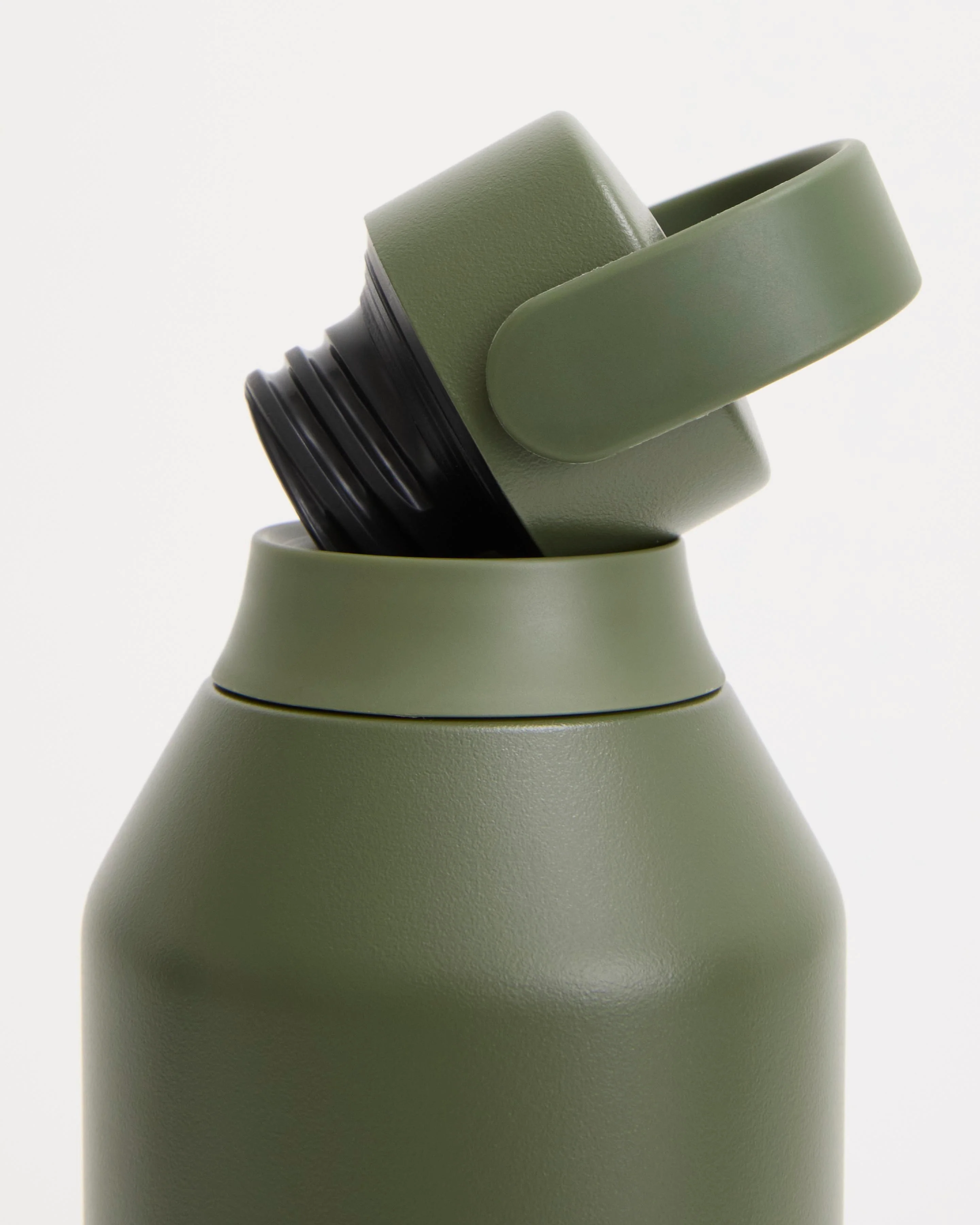 Cargo Green Water Bottle - Image 11